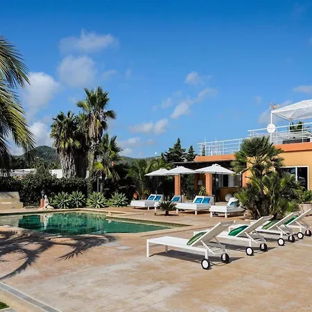 Modern With Pool Near Town Villa San Jose (Almeria)